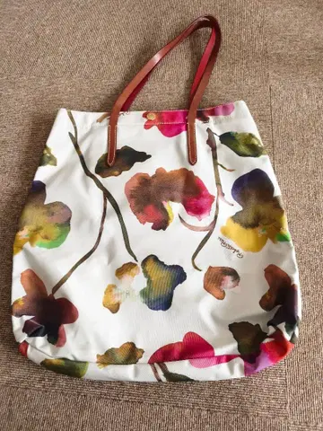 로베르타 피에리 (Roberta Pieri) 꽃무늬 토트백