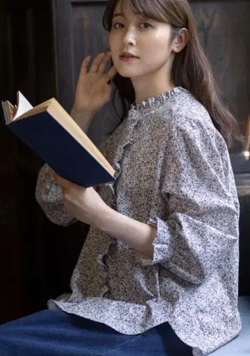 새상품 사만사 모스모스 SM2 유베시 콜라보 프릴 블라우스 레드 꽃무늬