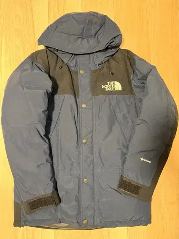 새상품급: THE NORTH FACE / 마운틴 다운 자켓