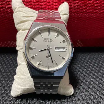 SEIKO 킹 쿼츠 손목시계