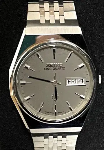 SEIKO 킹 쿼츠 손목시계