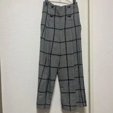 체크 무늬 와이드 팬츠 버튼 포함