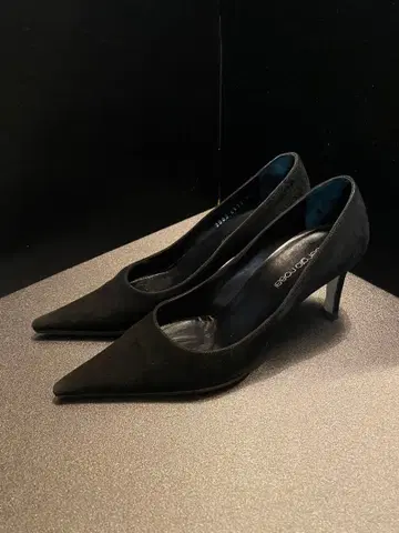 세르지오로시 핑힐 펌프스 블랙