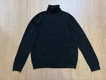 유니클로 캐시미어 100% 터틀넥 스웨터 니트 블랙 XL