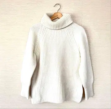 Spick and Span 터틀넥 풀오버