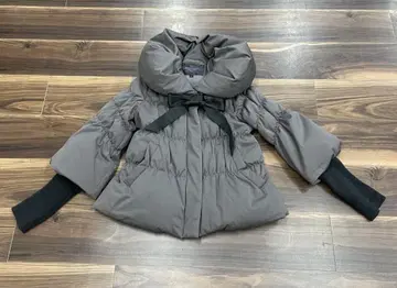 다운 자켓 리본 포함으로 세련된 RUIRUE BOUTIQUE