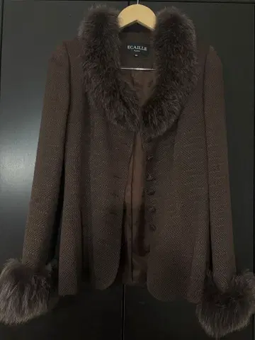 ECAILLE 브라운 자켓 스커트 셋업