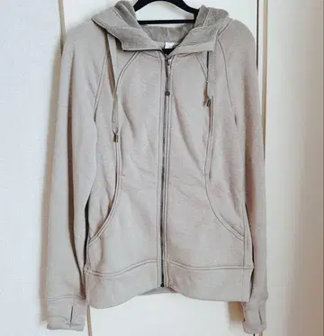 lululemon 후드티 사이즈 6