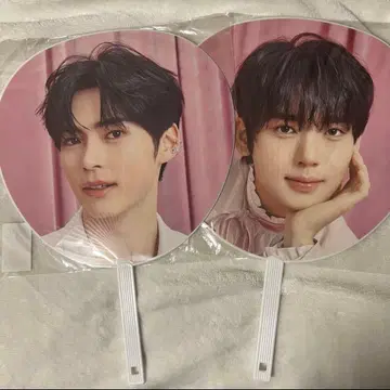 ZB1 ZEROBASEONE 성한빈 한유진 부채 팬콘