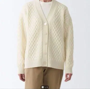 택 포함 새상품 MUJI 울 케이블 무늬 V넥 가디건 M 아이보리
