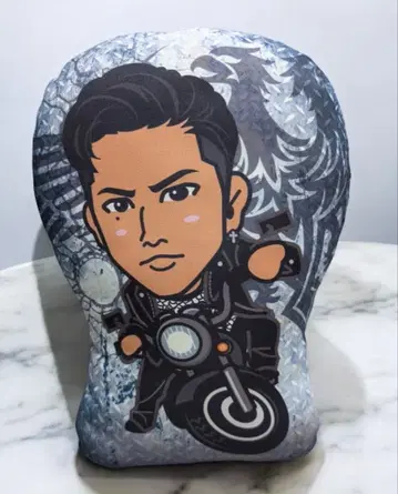 3대 J SOUL BROTHERS 토사카 히로오미 쿠션 아메미야 형제