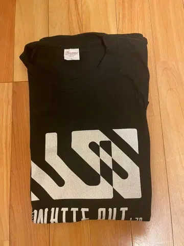 스니스테 니시키 군 설백 니시키