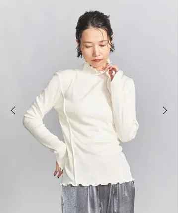 BEAUTY&YOUTH 멜로 스티치 터틀넥 티셔츠 화이트