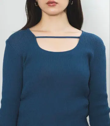 senne 스퀘어 데콜테 니트탑