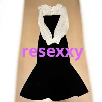 RESEXXY 도킹 니트 롱 원피스