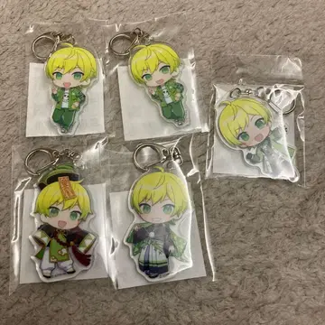 AMPTAK x COLORS  아크릴 키링