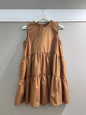 [ 새상품급 ] 스나이델 티어드 튜닉 2024SS 사이즈 카멜0 S