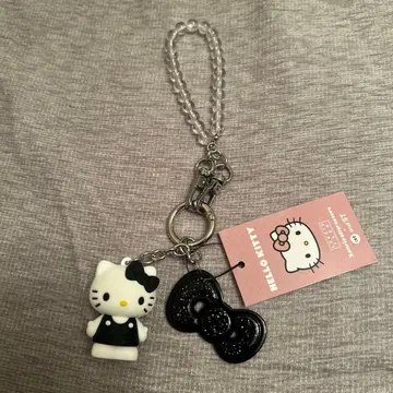 LOWRYSFARM 헬로키티 me% 퀼팅 키 참