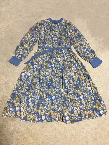 INDEX 패턴 모듬 플리츠 원피스 꽃무늬