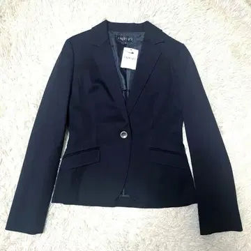 미사용 새상품 INDIVI 스트레치 테일러드 자켓 40 블랙