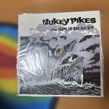 Nukey Pikes the SPLIT DESERT