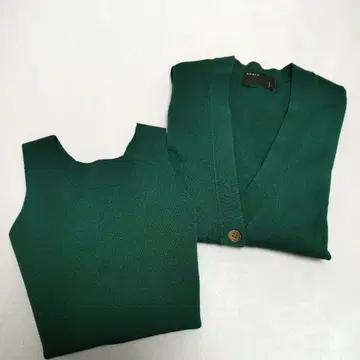 NOBLE 하이 트위스트 니트 여성 앙상블 그린