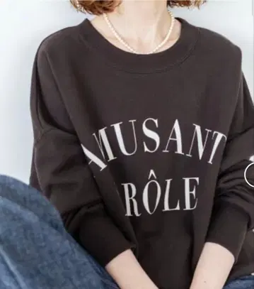 IENA 이에나 쭈리 로고 맨투맨