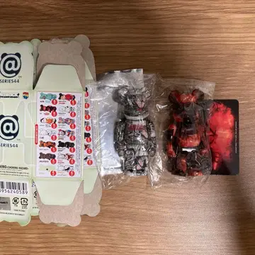 BE@RBRICK 시리즈 44 기묘한 이야기 앞뒤 베어브릭
