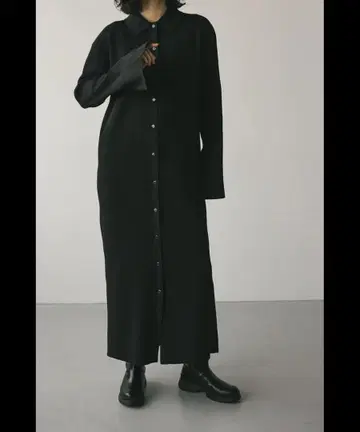 STYMr 롱 커프 리브 니트 원피스