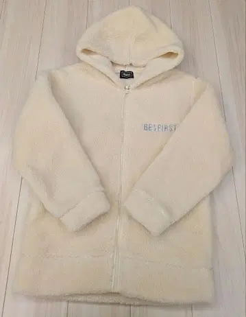 BE:FIRST 플리스 자켓 M