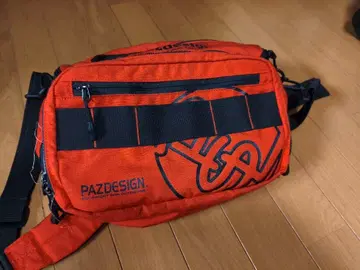 파즈 디자인 허리 백