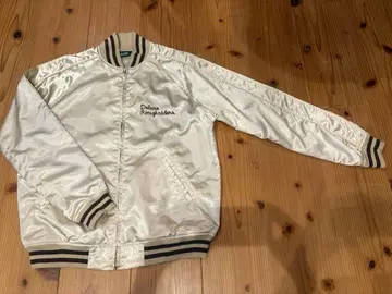 DELUXE 디럭스 바시티 자켓