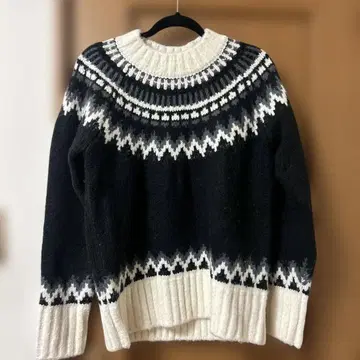 LOWRY'S FARM 노르딕 무늬 니트