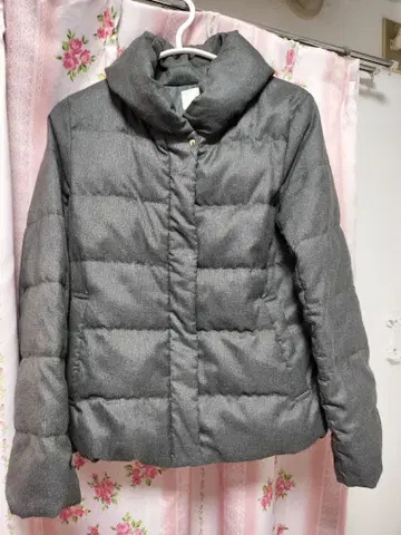 그레이 다운 자켓 숏 기장