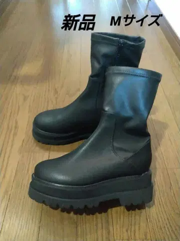 minia 웨지 핏 미들 부츠 M