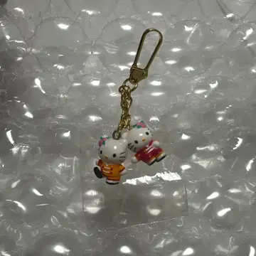 1998년산 헬로키티 요코하마 차이나타운 트윈 키링