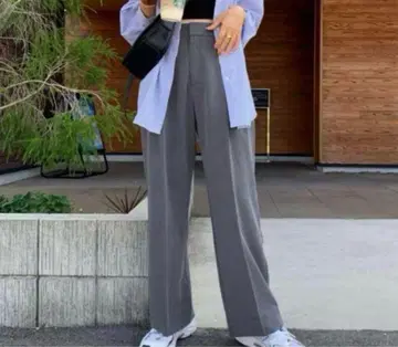 BLATE 조절 가능 턱 와이드 팬츠 그레이