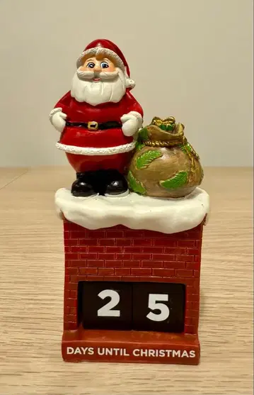 하와이 알라모아나 산타클로스 카운트다운 피규어