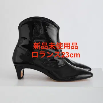 [ 미사용 새상품 로 ] 숏부츠(23cm)