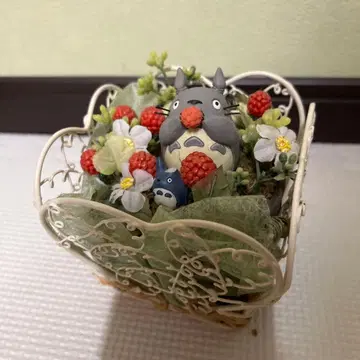 이웃집 토토로 플라워 인테리어