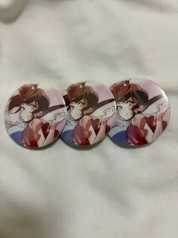 좀비랜드 사가 유메타운 POP-UP SHOP 캔뱃지 유기리 3개 세트