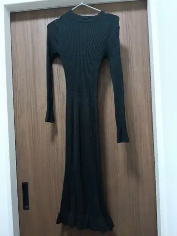 니트 원피스 M 사이즈 롱 원피스 블랙