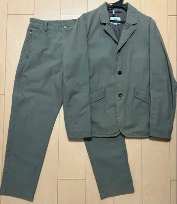 투모로우랜드 카키 자켓 팬츠 셋업 S