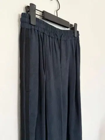 amomento 와이드 팬츠