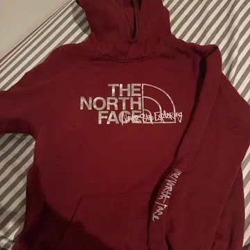 THE NORTH FACE 버건디 후드티