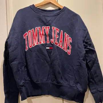 TOMMY JEANS 네이비 트레이닝복 M 사이즈