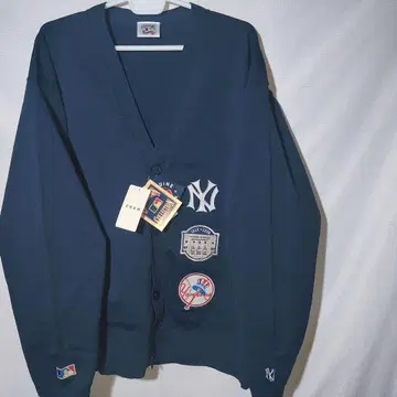 새상품 가디건 L 양키스 MLB 와펜 코엔 스웨터 자수