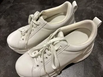 스즈키 아미 통굽 스니커즈 L