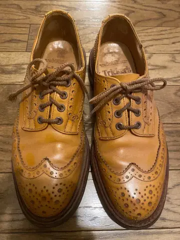 Tricker's 버튼 UK7 에이콘 앤티크 트리커스