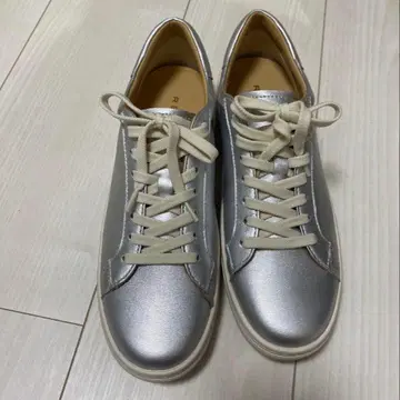 REGAL 실버 스니커즈 BE83 AC 235